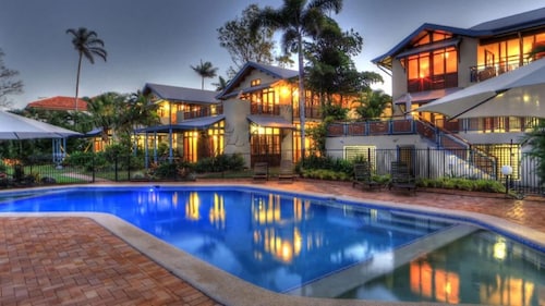 Wongalinga Unit 7~ Beachfront views