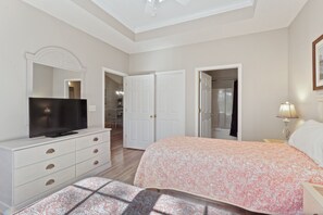 2 chambres, fer et planche à repasser, accès au Wi-Fi (inclus)