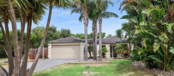 Sorrento Palms Beach House
