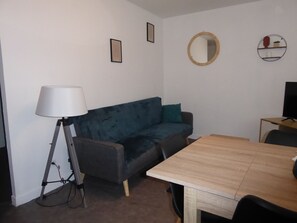 TV - Narbonne Centre Historique Appartement T1 bis - Tout Confort (Narbonne)