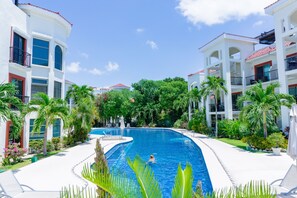 Lejlighed - 3 soveværelser | Pool