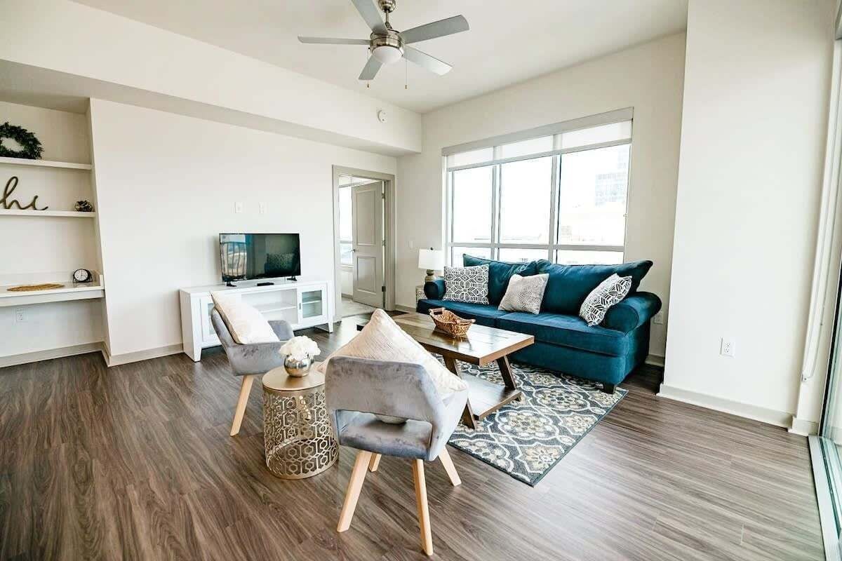 Apartment, 2 Bedrooms | Living area