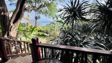 Superior Garden View | Vue sur la cour