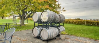 Quaint Ripley Retreat - 5 Mi to Ripley Beach!