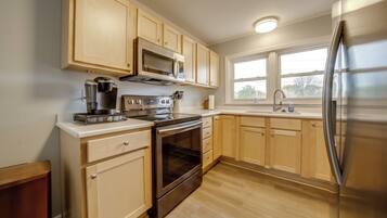 Cottage (3 Bedrooms) | Interior