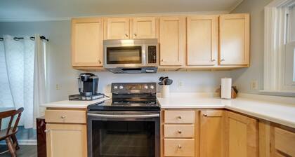Quaint Ripley Retreat - 5 Mi to Ripley Beach!