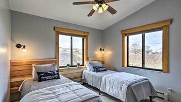 Cottage (2 Bedrooms) | Interior