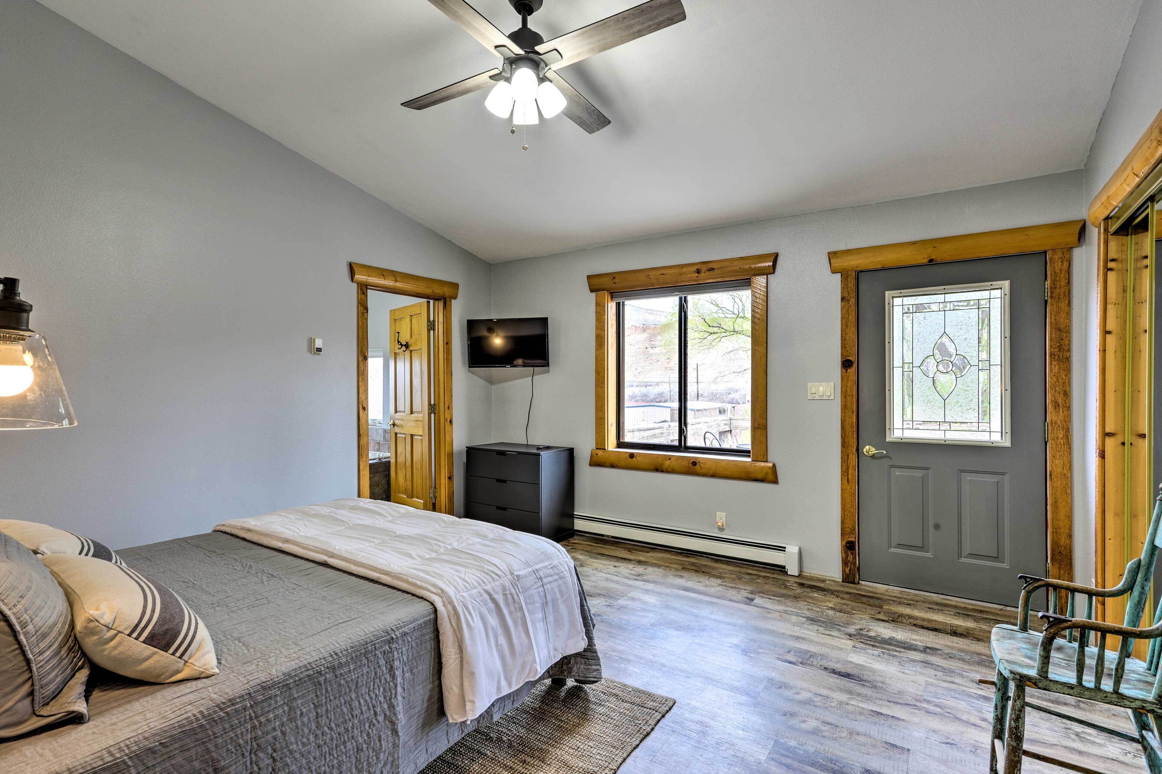 Cottage (2 Bedrooms) | Interior