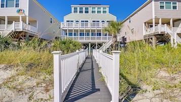 Casa (Multiple Bedrooms) | Parte interna