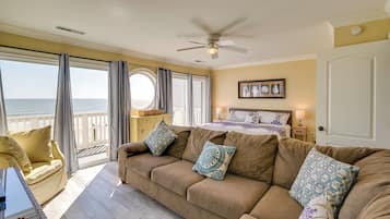 Casa (Multiple Bedrooms) | Parte interna