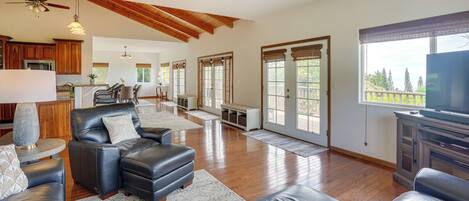 House (3 Bedrooms) | Front of property