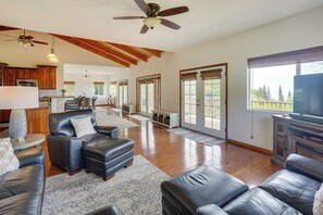 House (3 Bedrooms) | Front of property