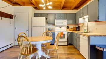 Apartment (2 Bedrooms) | Interior