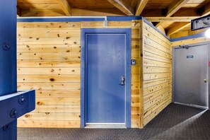 Apartment (2 Bedrooms) | Interior - Mtn-view Condo w/ Community Perks in Silverthorne (Silverthorne)