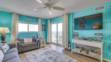 Apartment (3 Bedrooms) | Front of property