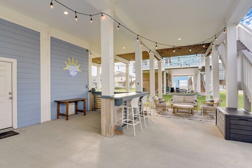 Popular Sea Isle Neighborhood, Walk to the Beach