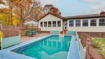 Outdoor pool