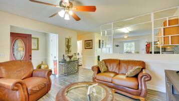 House (3 Bedrooms) | Front of property