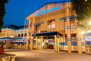 Exterior - Treebo The Blue Roof (Thane)