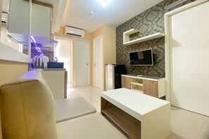 Interior - Restful And Modern 2Br Bassura City Apartment (Jakarta)