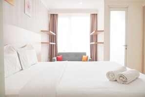 Free WiFi - Warm And Best Studio At Menteng Park Apartment (Jakarta)