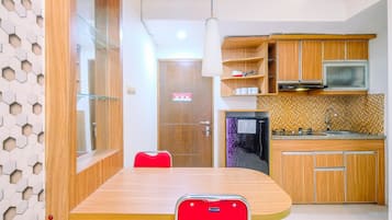 Apartment | Private kitchen | Full-sized fridge, stovetop