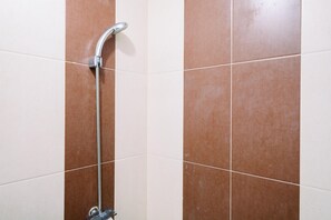 Studio | Bad | Dusj og håndklær