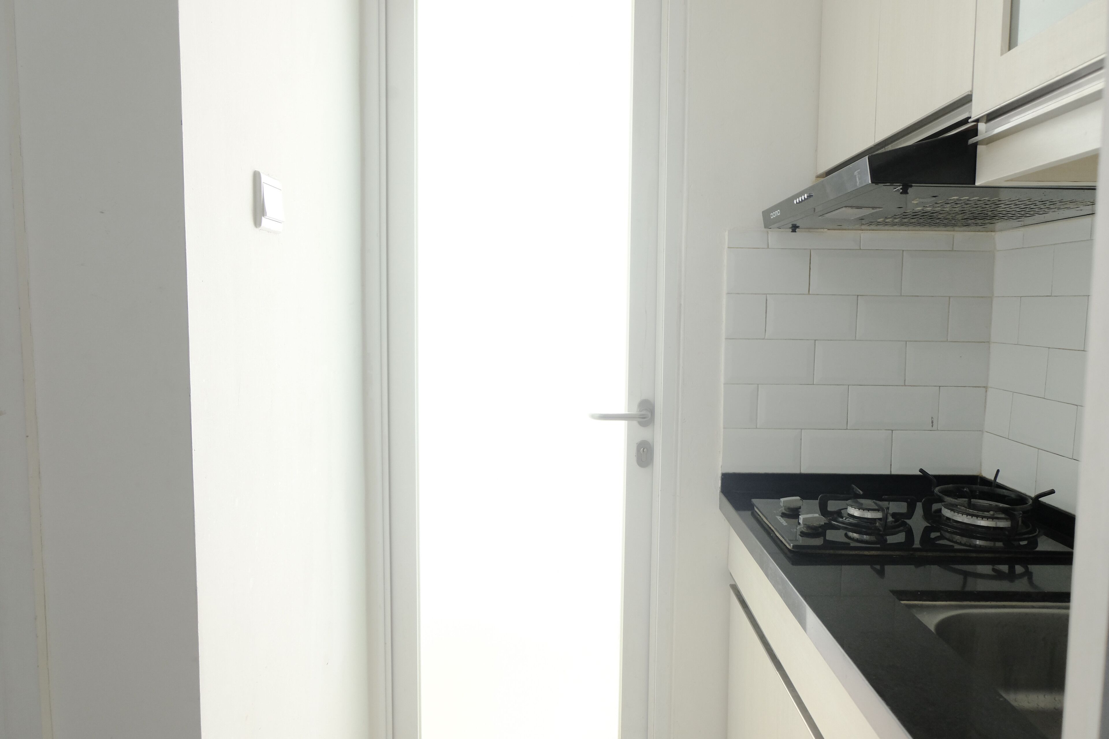 Apartment | Private kitchen | Full-sized fridge, stovetop