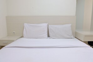 2 bedrooms, free WiFi - Stylish Modern 2Br Apartment At Parahyangan Residence (Bandung)