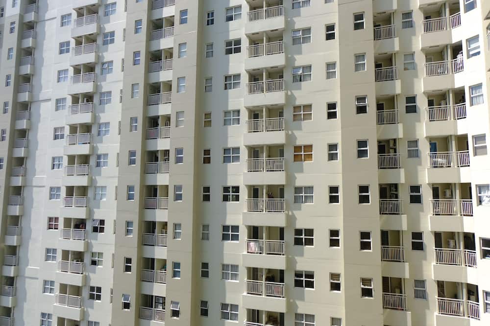 Stylish Modern 2Br Apartment At Parahyangan Residence