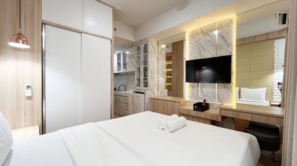 Studio - Modern And Nice Studio At Delft Ciputra Makassar Apartment (Makassar)