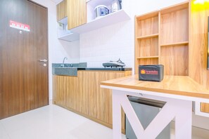 Estúdio | Cozinha privada | Geladeira grande, cooktop