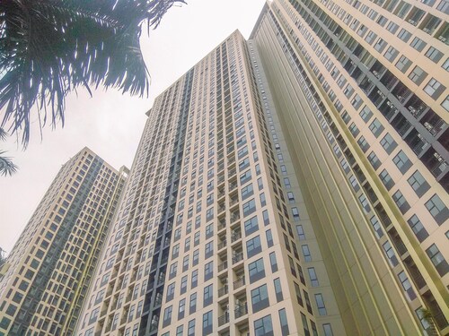 Modern Look And Comfy 2Br Transpark Cibubur Apartment