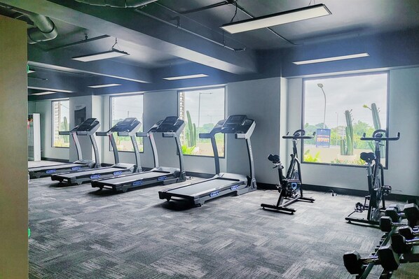Fitness facility - Homey And Well Furnished Studio Sky House Alam Sutera Apartment (Tangerang)