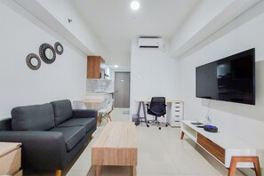 Estudio | Minibar y wifi gratis 