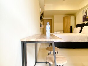 Studio | Free WiFi - Best Choice And Tidy Studio Meikarta Apartment (Cikarang)
