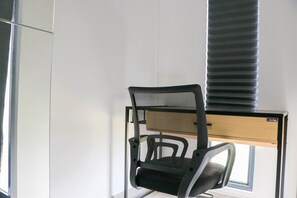 Free WiFi - Cozy And Comfort Stay Studio Sayana Bekasi Apartment (Tarumajaya)