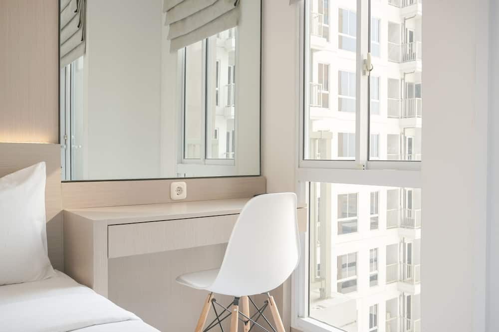 Modern Look Studio Tokyo Riverside Pik 2 Apartment