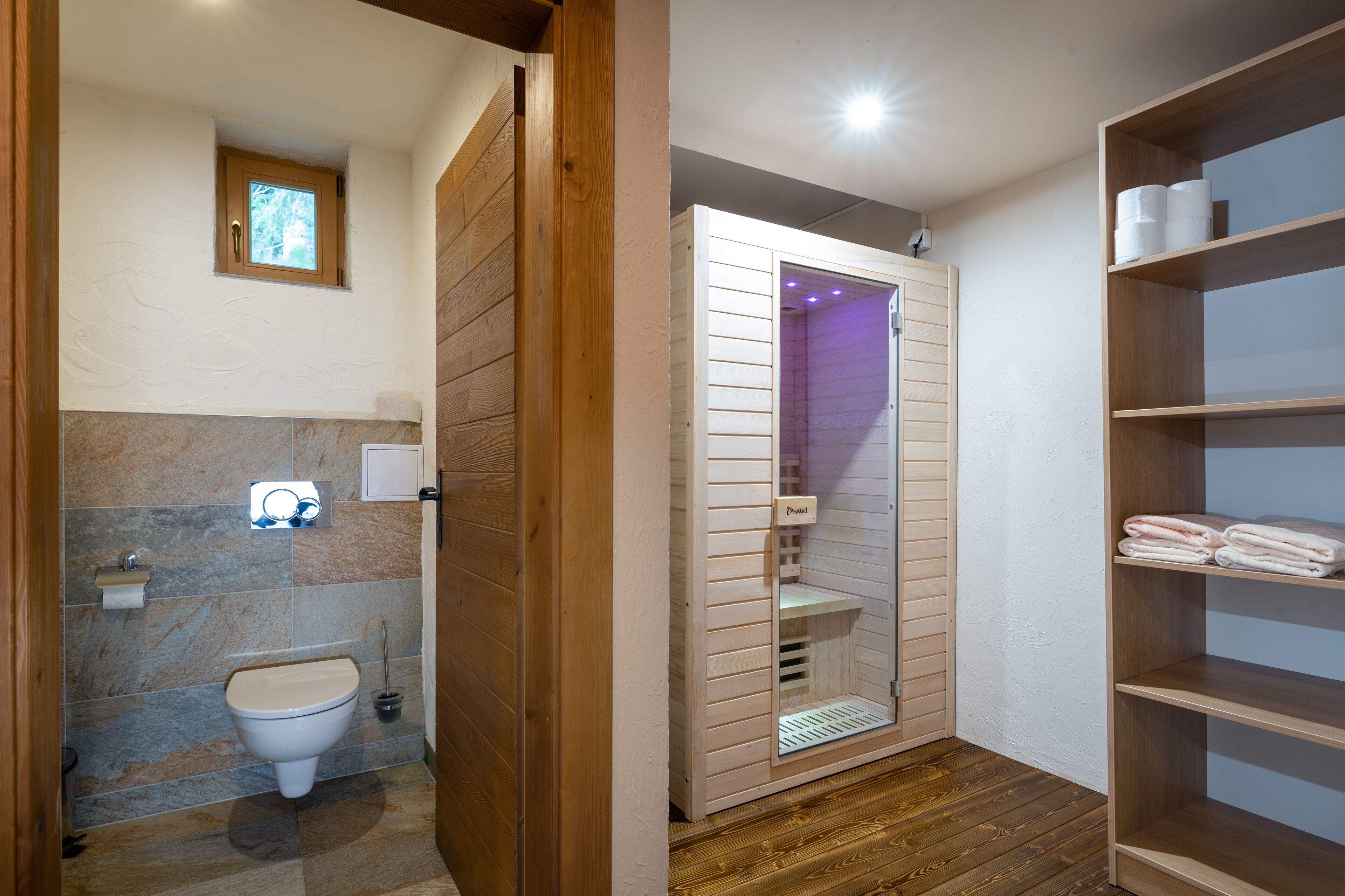 淋浴设施、吹风机、毛巾、肥皂