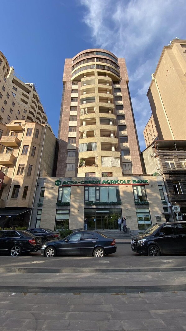 Exterior - Stay Inn on Aram 82/84 (Yerevan)