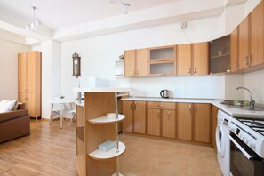 Standard Apartment | Private kitchen | Fridge, stovetop, electric kettle, griddle - Stay Inn on Aram 82/84 (Yerevan)