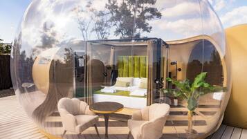 Habitació | Decoració individual, mobiliari individual i cortines opaques