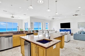 Fridge, microwave, oven, dishwasher - Hammock Dunes East - Stunning pet-friendly home w/ luxury finishes, pool, and br (Orange Beach)