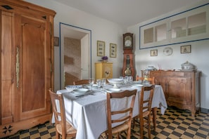 Dining - House 350m from the beach for 6 in St Brevin (Saint-Brevin-les-Pins)