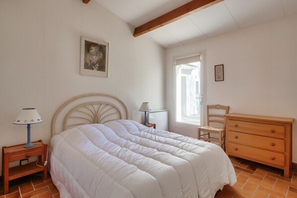 4 bedrooms
