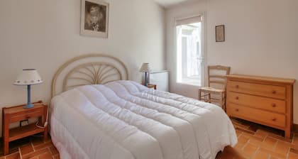 Grande maison pour 7 Ă  400m de la plage