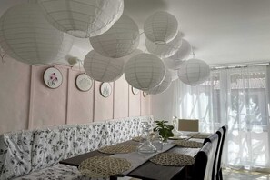 Dining - Comfortable holiday home in the countryside, pool (Rozewko)