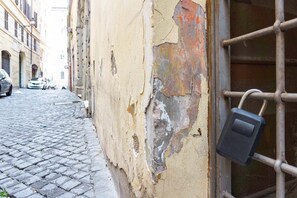 Exterior - Piazza Navona Charming Apartment (Rome)