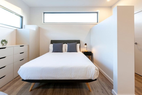 Frog Hollow | Crackenback | Cosy retreat | Studio