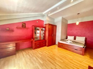 Family Apartment | 2 bedrooms, free WiFi, bed sheets - Family Two Bedroom Apartment Dubovica (Budva)